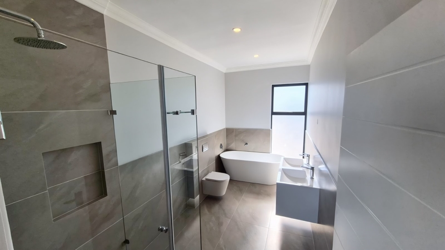 4 Bedroom Property for Sale in Sandown Western Cape